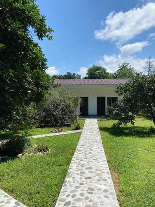 Гостевой дом Guest House Kiparis Пицунда-7